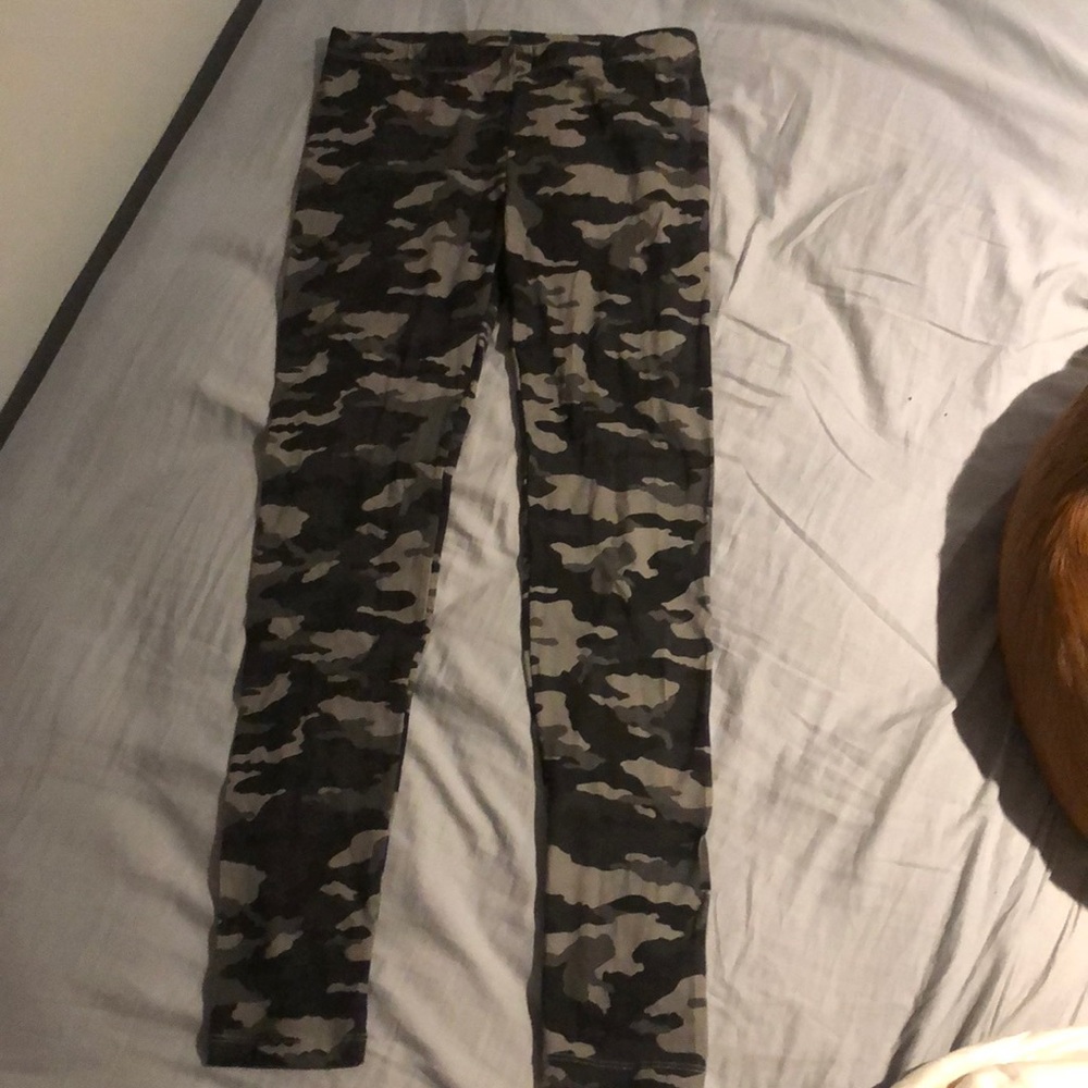 Womens camouflage leggings